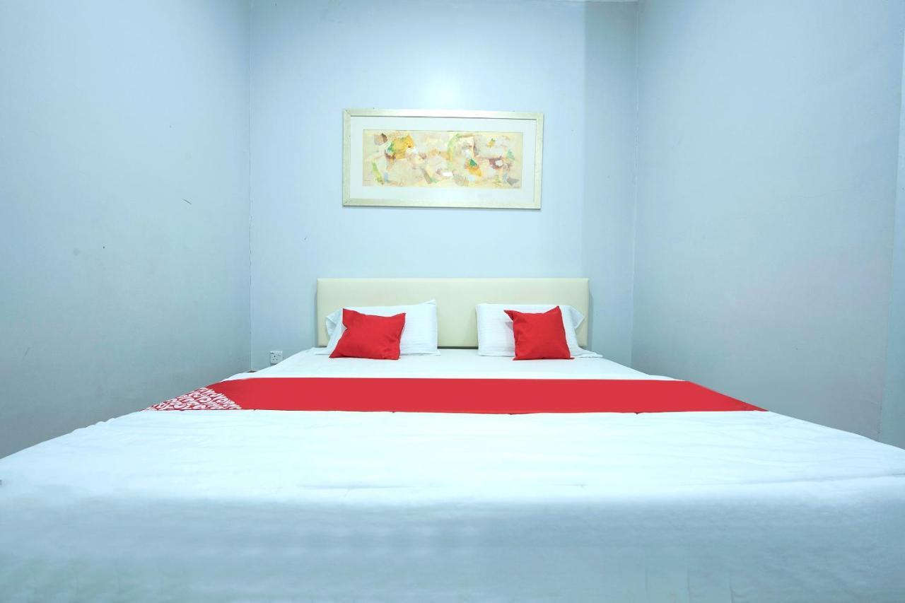 Oyo 90234 Sungai Rengit City Resort 2 Kampung Sungai Rengit Eksteriør bilde