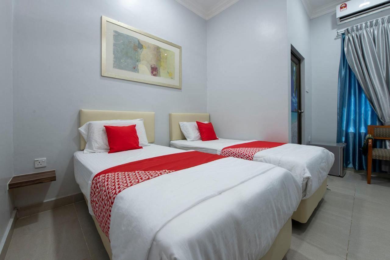 Oyo 90234 Sungai Rengit City Resort 2 Kampung Sungai Rengit Eksteriør bilde