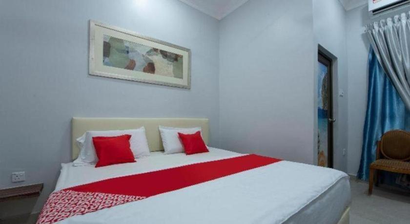 Oyo 90234 Sungai Rengit City Resort 2 Kampung Sungai Rengit Eksteriør bilde